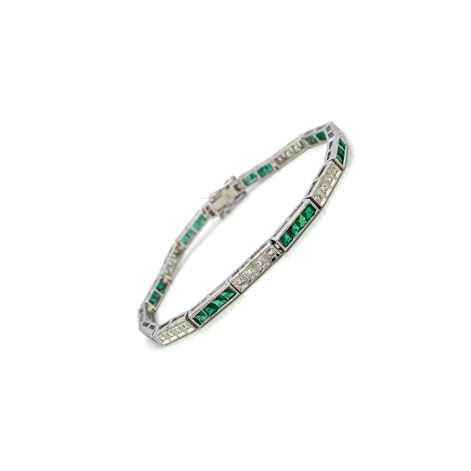Emerald and Diamond Bracelet in 14K White Gold - KGD 41508